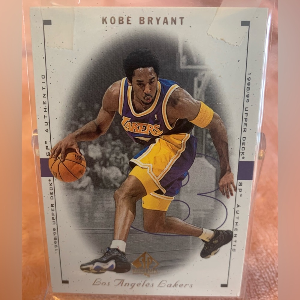 Kobe Bryant 1998-99 Upper Deck SP Authentic #44